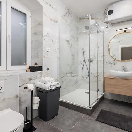 Area2 Center Luxury * Rijeka