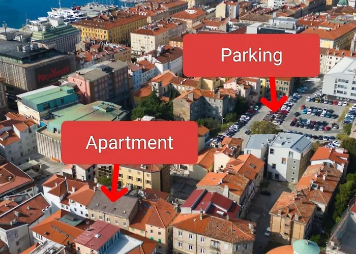 Area2 Center Luxury Apartment *